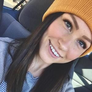 Meet your Posher, Ella